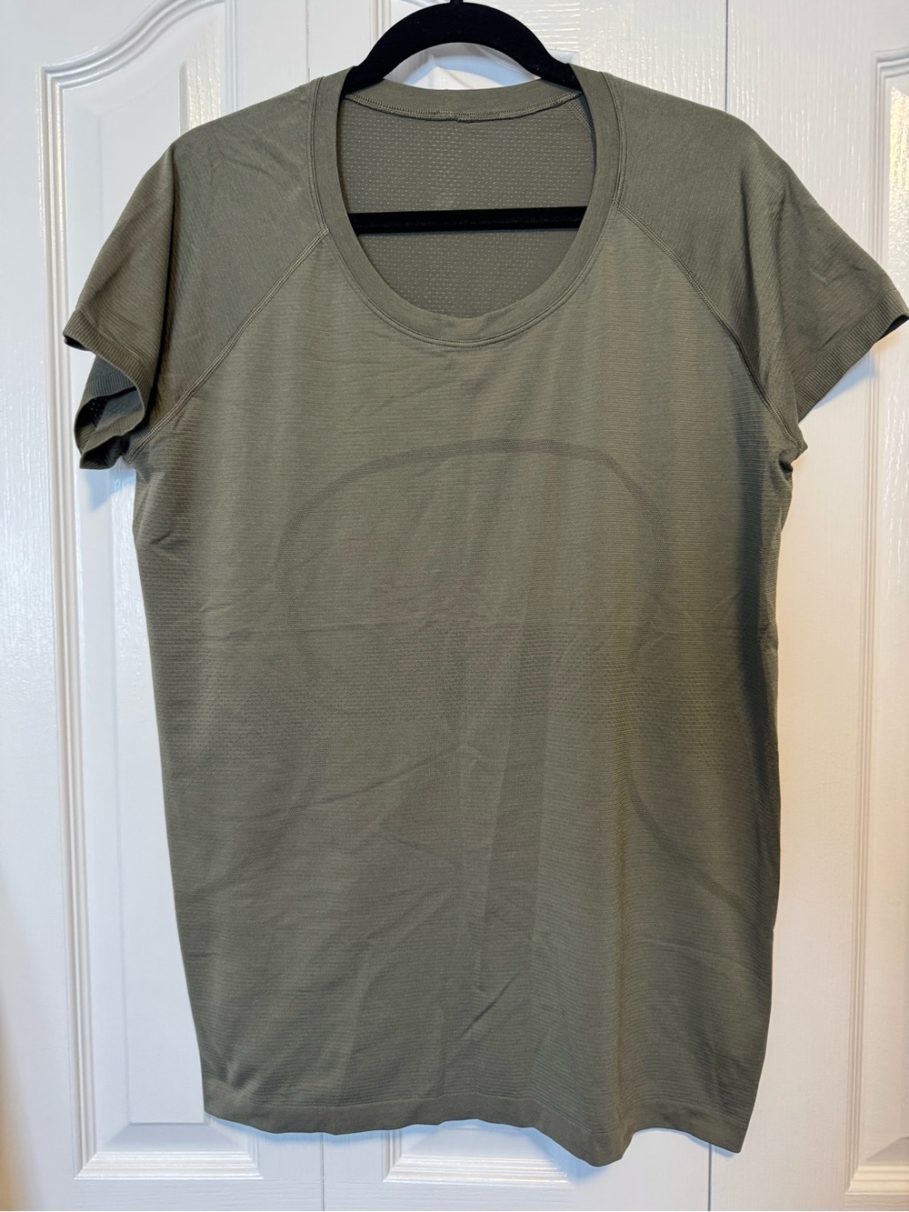 Lululemon Swiftly Tech Short Sleeve Shirt